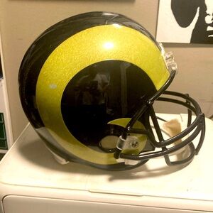 2011 St Louis Rams Full Size helmet